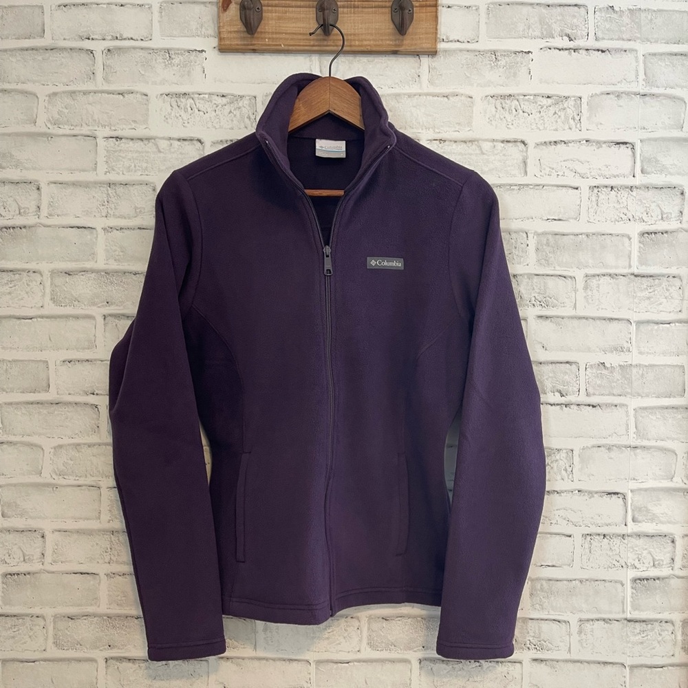 Columbia Zip Up Fleece Jacket Size SMALL Purple Plum Color  #B128